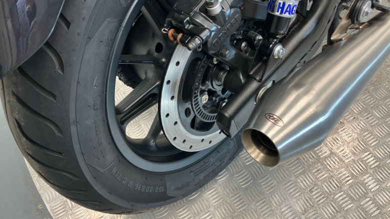 Royal Enfield Super Meteor 650 Celestial (23MY)